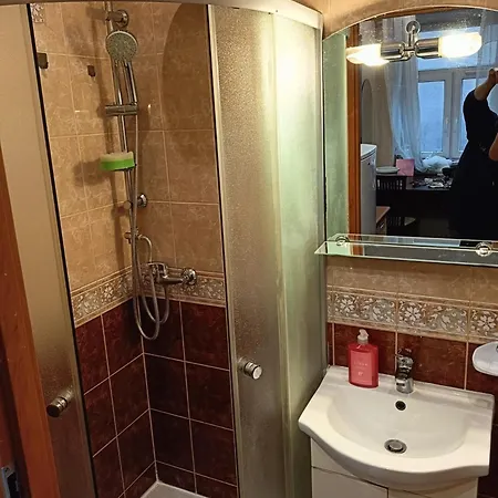 Szkolna 9a, Nr2 公寓